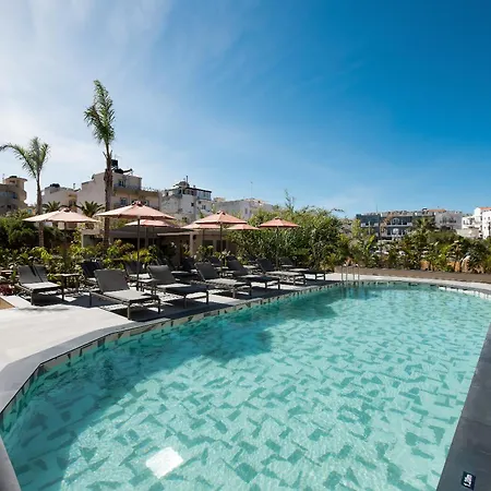 Cosmeen Lifestyle Boutique 4*