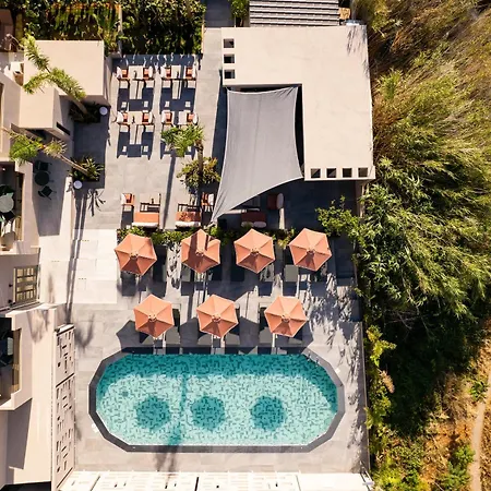 Cosmeen Lifestyle Boutique Aparthotel 4*