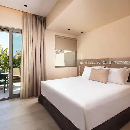 Apartahotel Cosmeen Lifestyle Boutique 4*
