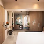 Cosmeen Lifestyle Boutique 4*