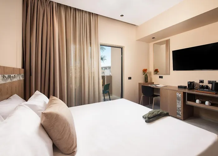 Cosmeen Lifestyle Boutique 4*