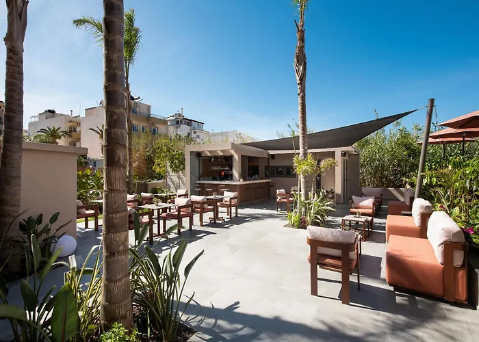 Cosmeen Lifestyle Boutique